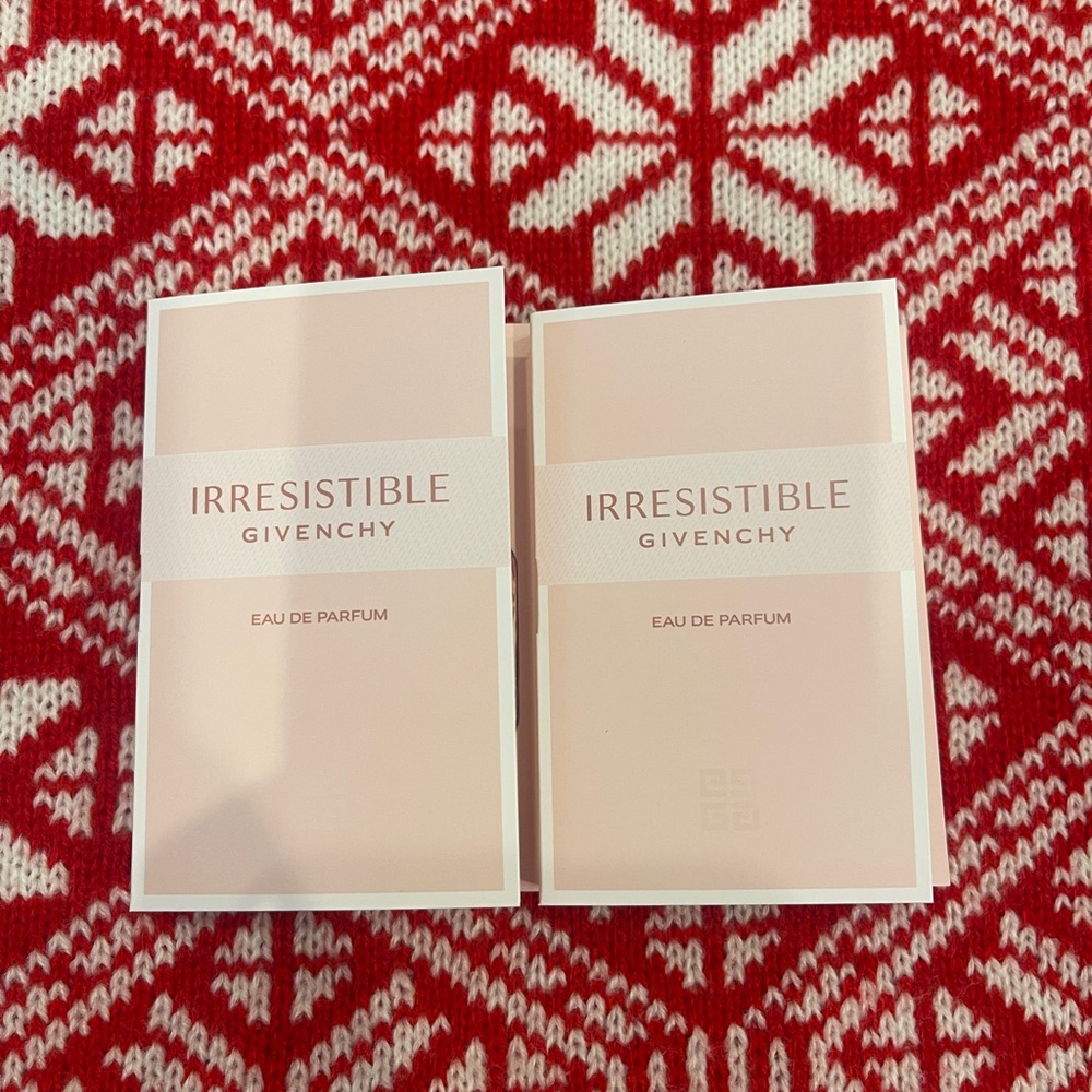 Givenchy Irresistible Eau de Parfum Perfume Sample Vials x 2 NEW